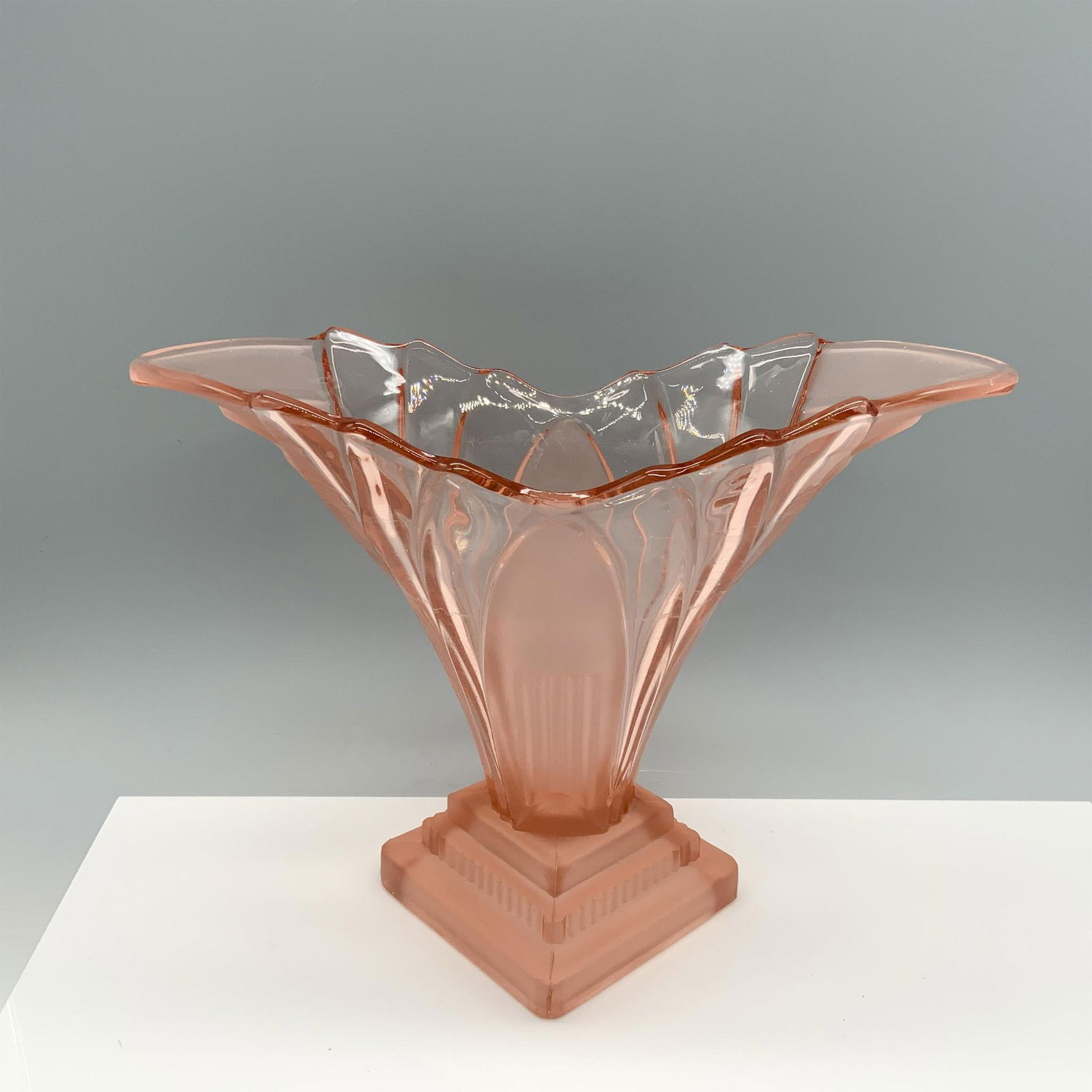 Walther and Sohne Greta Pink Glass Vase (1 of 3)