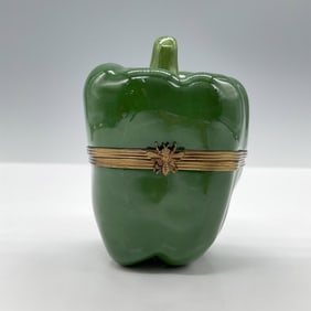 Limoges Porcelain Treasure Box, Green Bell Pepper