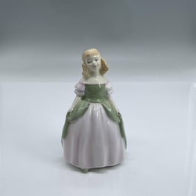 Penny HN2338 - Royal Doulton Figurine