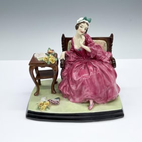 Teresa HN1682 - Royal Doulton Figurine