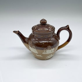 Doulton Lambeth Stoneware Hunting Teapot