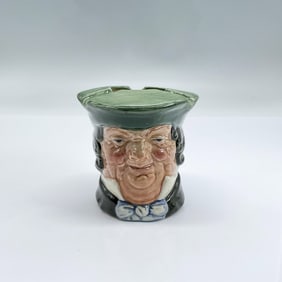 Parson Brown D6008 - Royal Doulton Ash Bowl