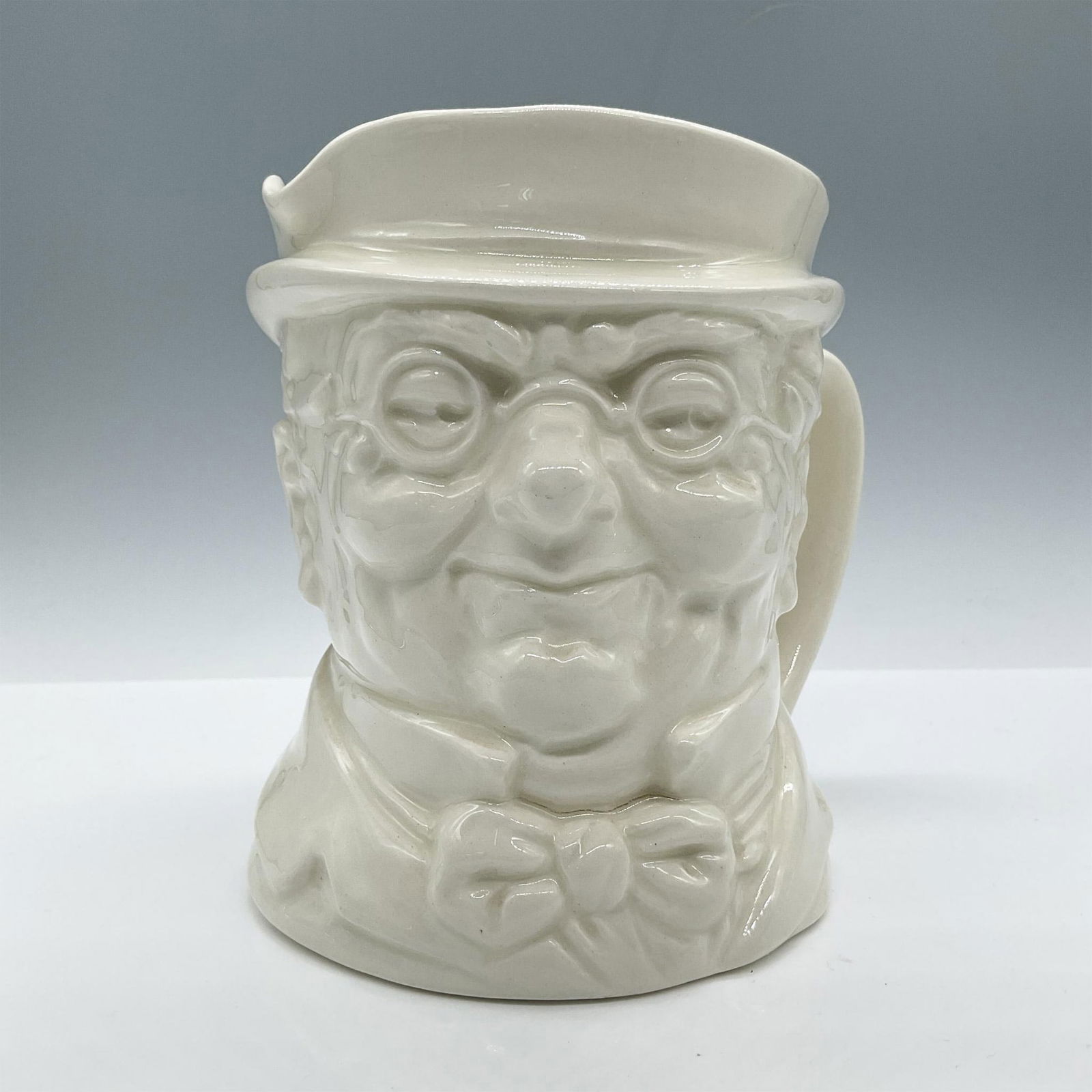 Mr Pickwick D6060 - Large - Royal Doulton Character Jug (1 of 3)