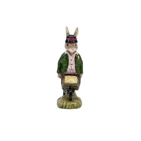 Royal Doulton Bunnykins Figurine, Gardener DB156