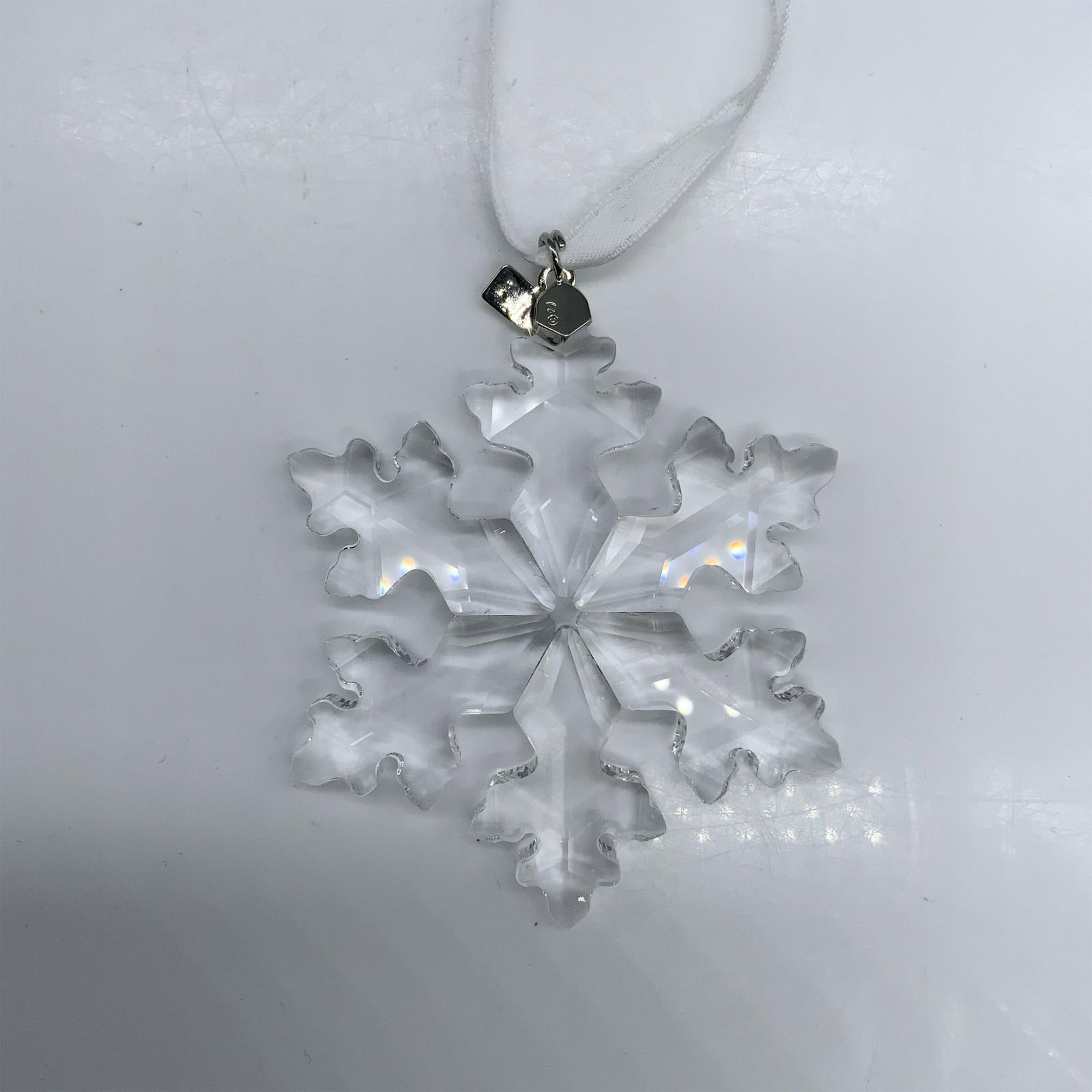Swarovski Crystal 2016 Snowflake Christmas Ornament 5180210 (1 of 3)