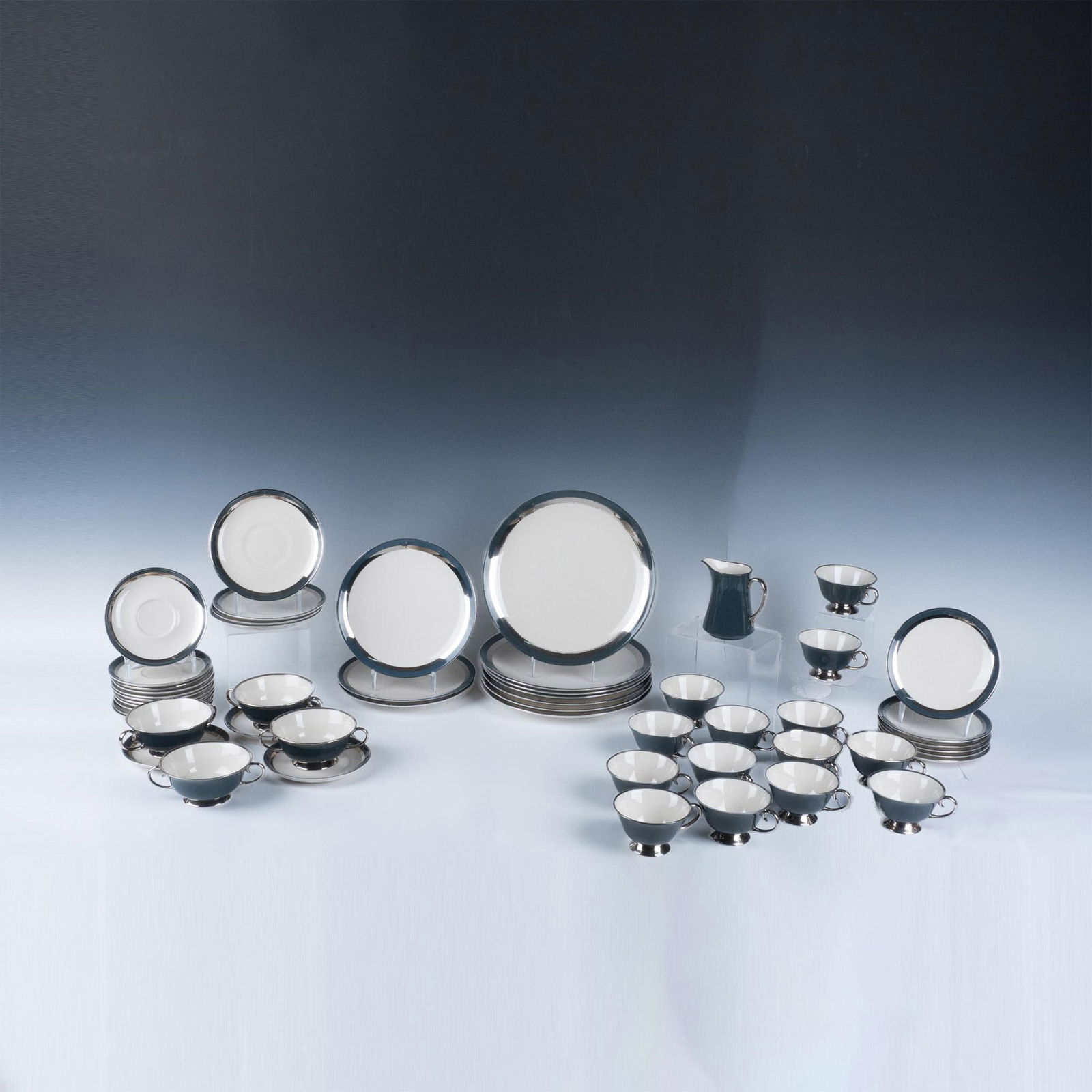 53pc Gorham China Dinnerware Set (1 of 10)