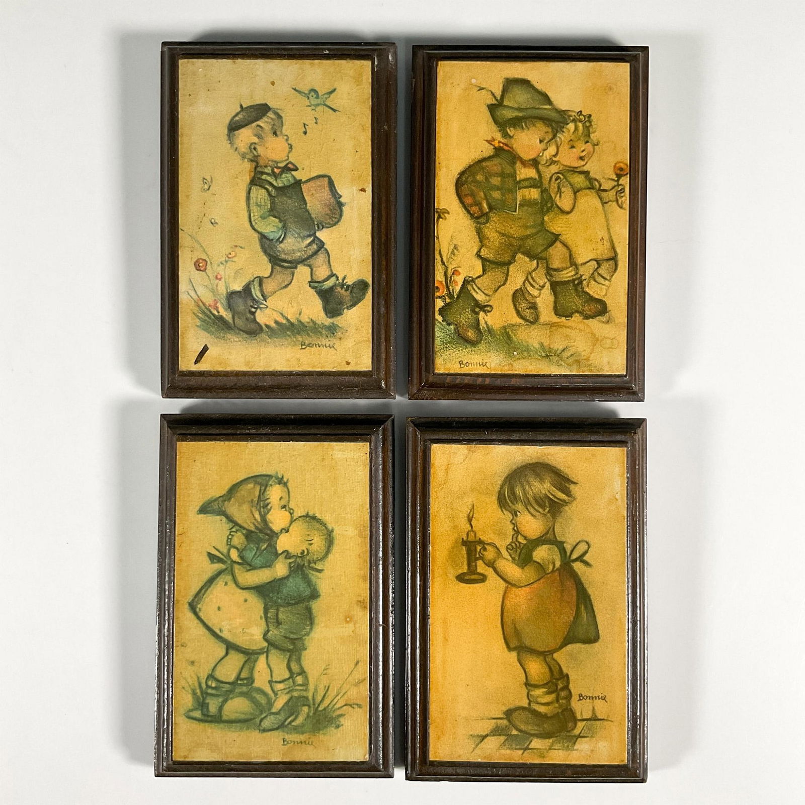 4pc Goebel Hummel Decorative Wall Plaques (1 of 2)