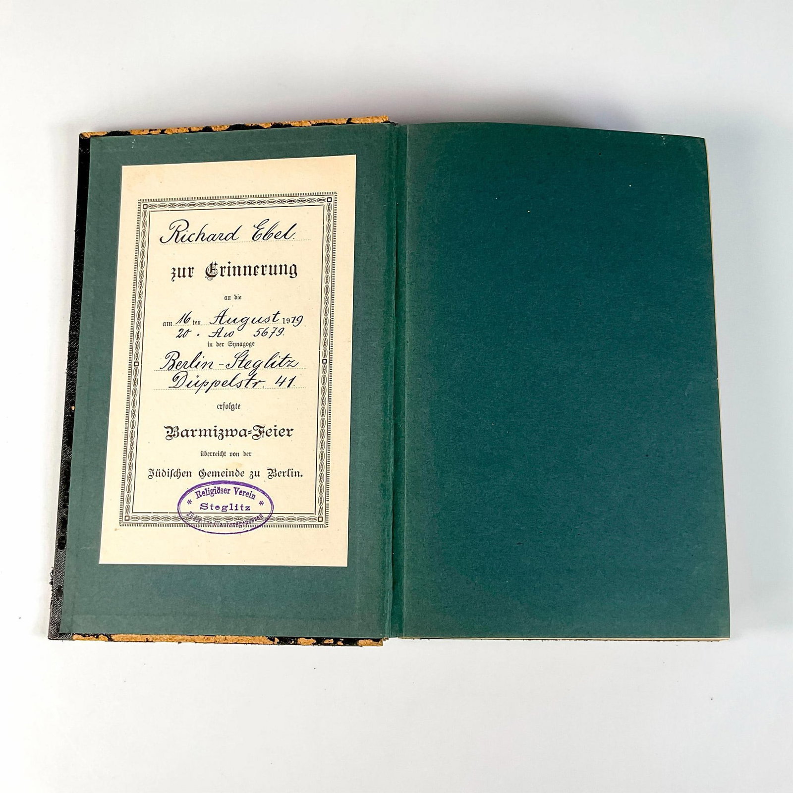 Antique Hardcover School and Home Bible: German school and home bible by Dr. Jakob Auerbach; Fraktur font text with 285 pages. Former owner signature Richard Ebel inside cover. Issued: 1919 Dimensions: 8.75"L x 6"W x 1.25"H Manufacturer: M. 
