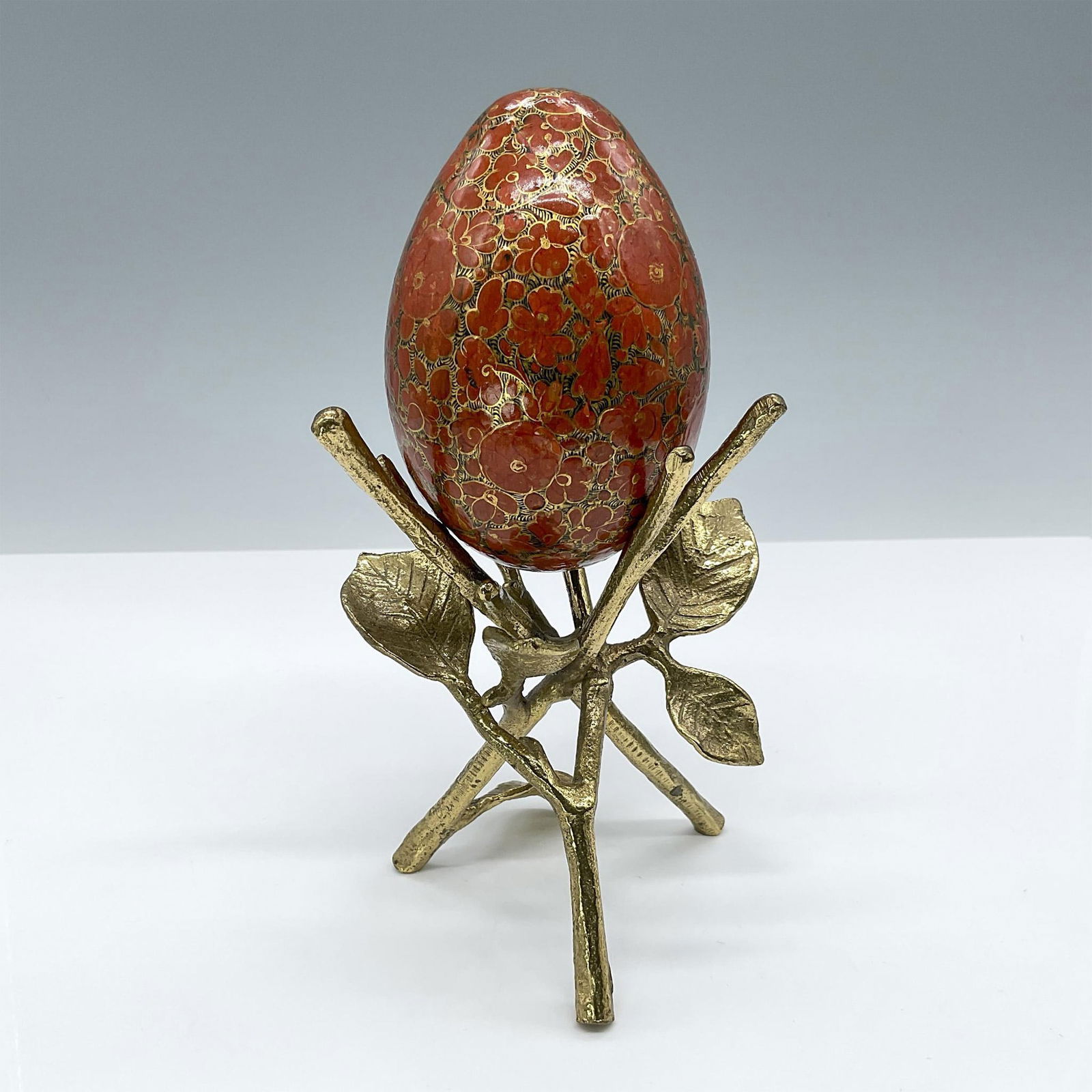 2pc Lacquered Egg and Brass Leaf Stand (1 of 3)