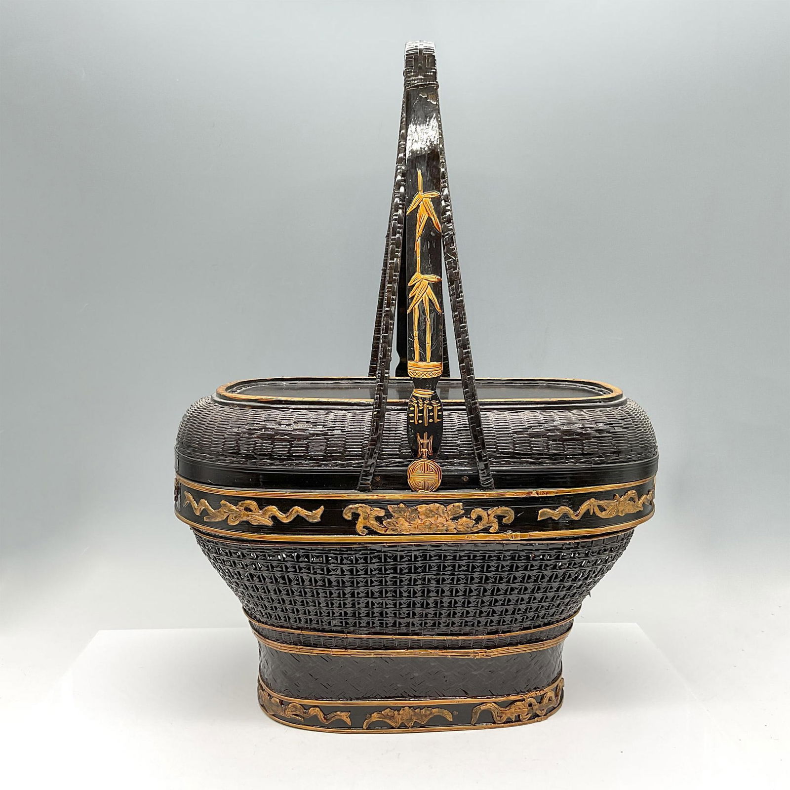 Maitland Smith Hand Woven Basket with Lid (1 of 5)
