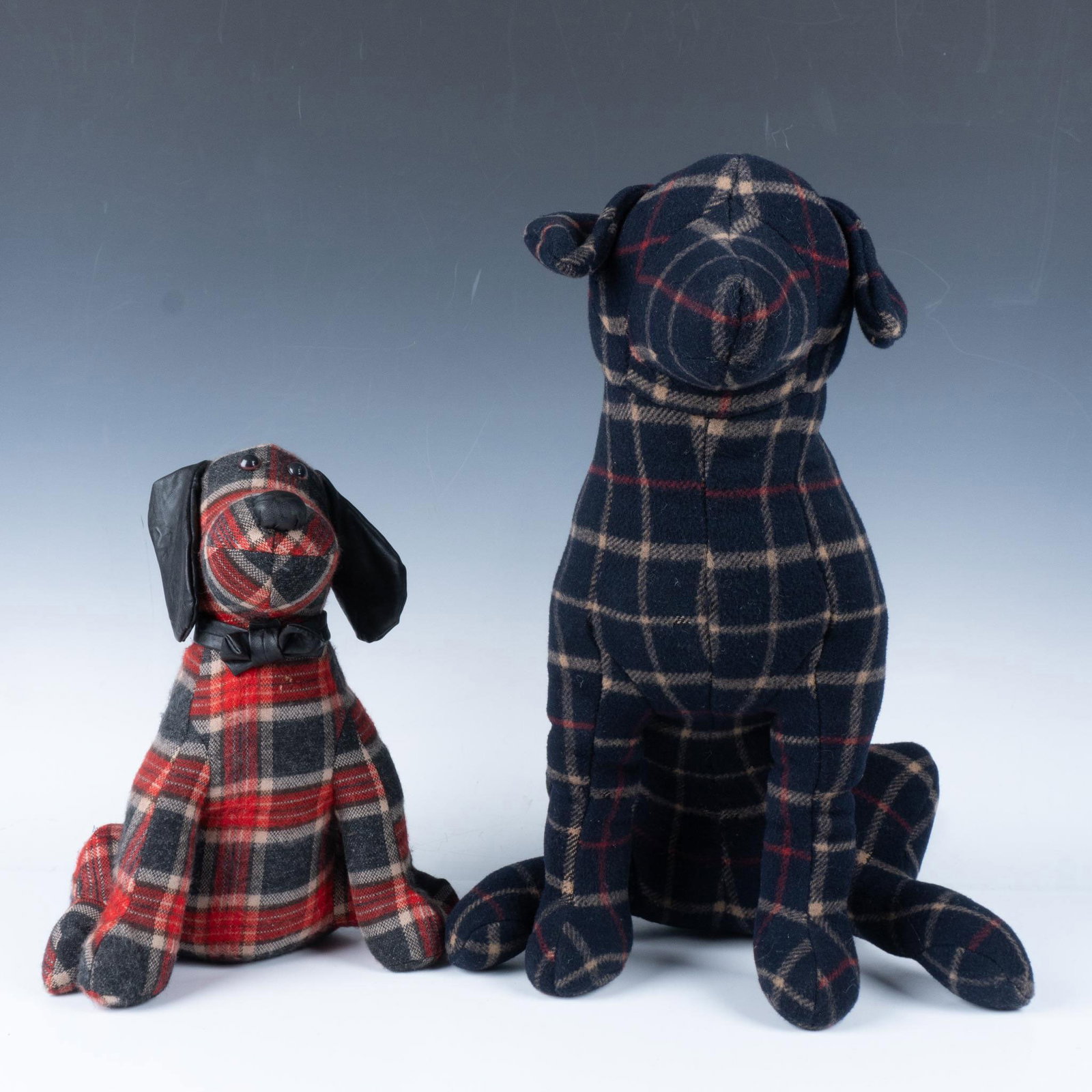 2pc Brooks Brothers Soft Figures, Dogs (1 of 5)