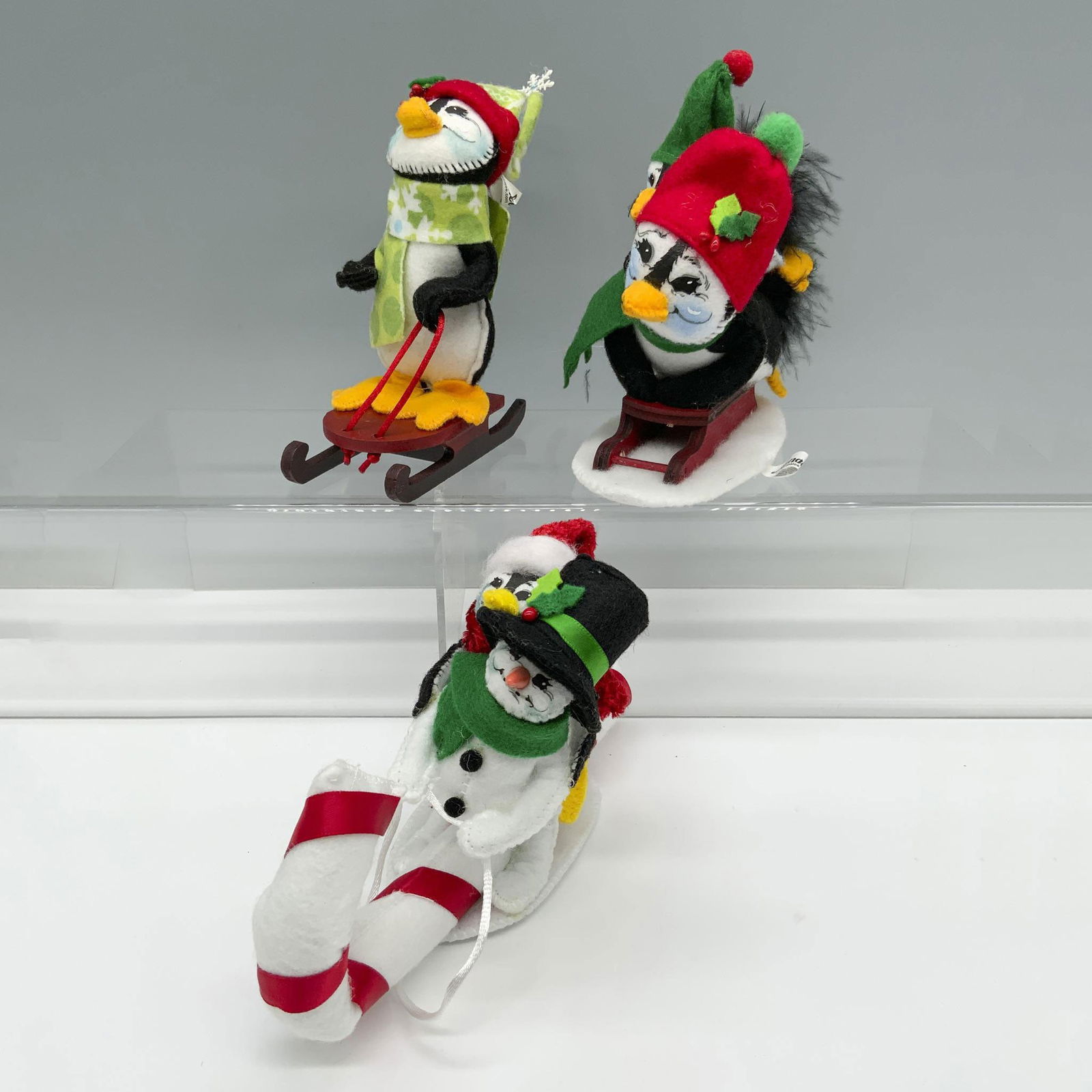 3pc Annalee Penguin Sledding Dolls (1 of 3)