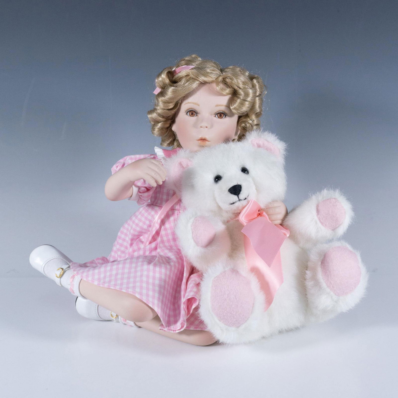 Shirley Temple Danbury Mint, Bear Hugs for Shirley (1 of 4)