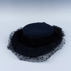 Whittal & Shon Doeskin Felt Hat w/Velvet Band, Size Small