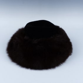 Nina Ricci Women's Velvet and Fur Hat, Size Small