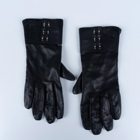 Pair of Vintage Guy Laroche Leather Women's Gloves, Size 8