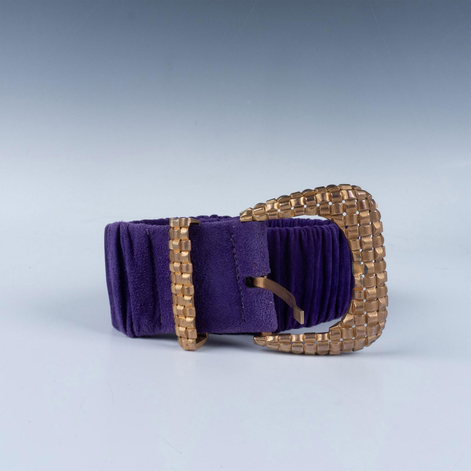 Karen Callan Purple Suede Belt with Etched Buckle, Size Small (1 of 4)