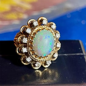 14K Gold Royal Opal & Diamonds Large & Heavy Beautiful Ring