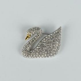 Swarovski Crystal Beautiful Swan Brooch Pin