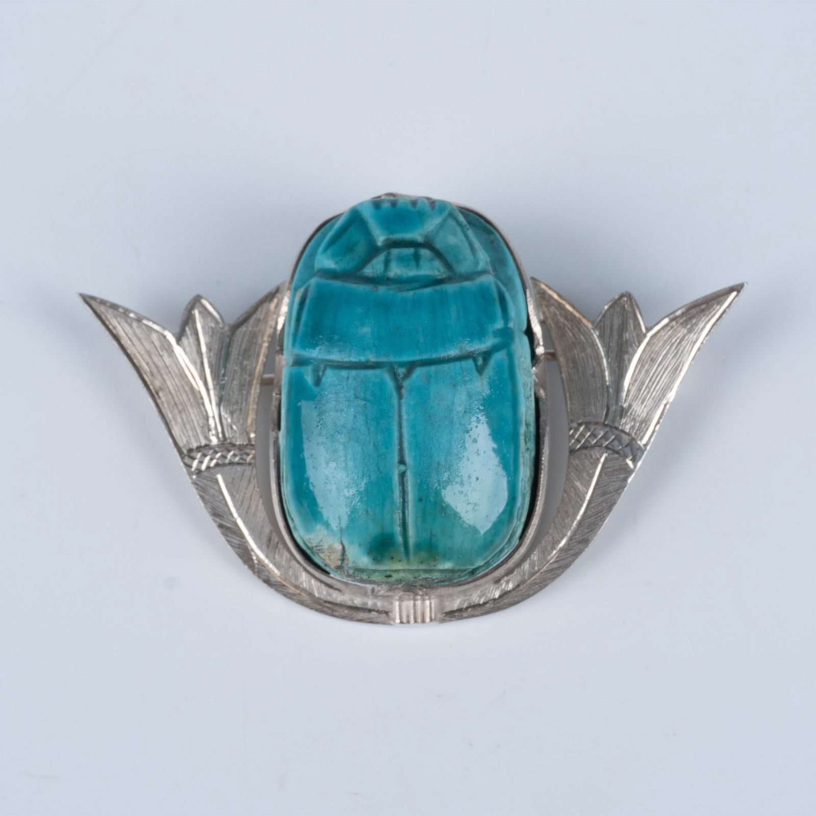 Egyptian Revival Carved Blue Scarab Silver Pendant Brooch Pin (1 of 2)