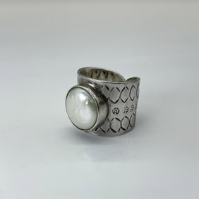 Silpada Style Sterling Silver and Pearl Ring