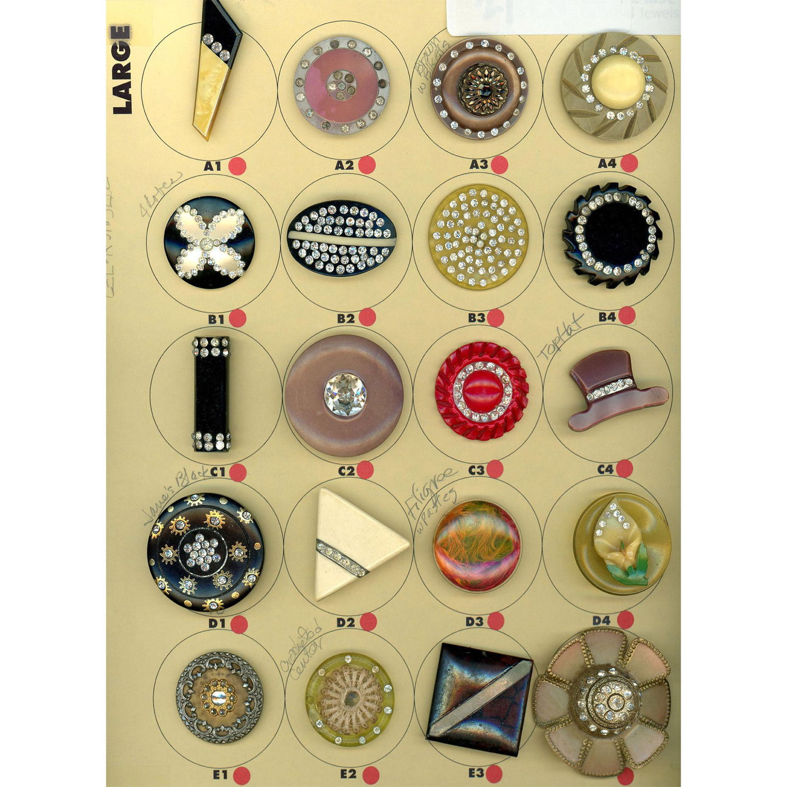 A card of division three assorted plastic buttons (1 of 4)