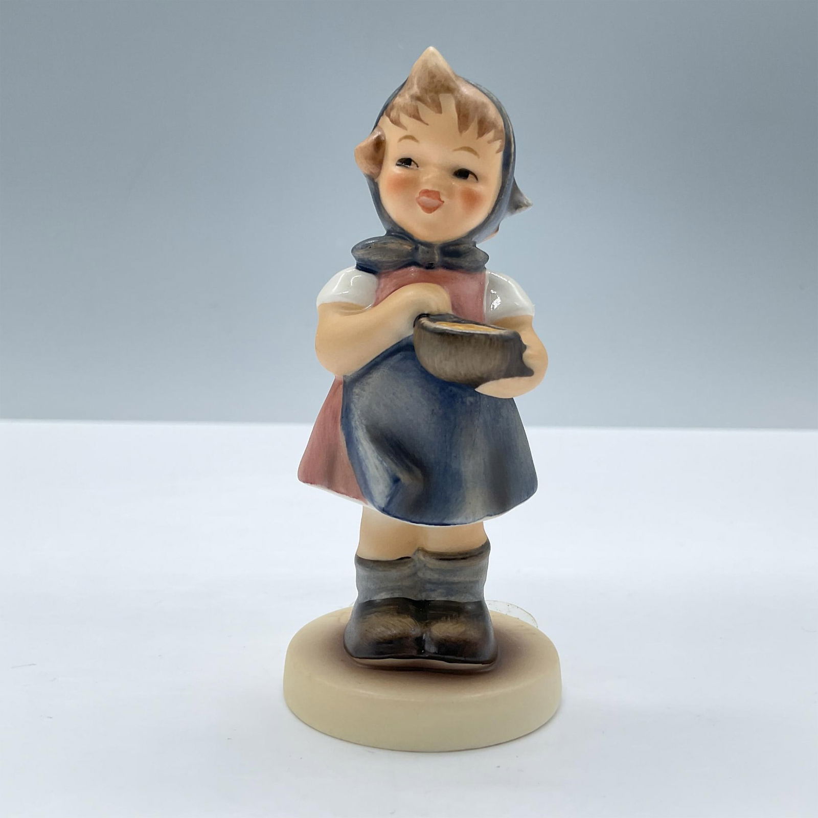 Goebel Hummel Figurine, From Me To You 629 (1 of 4)
