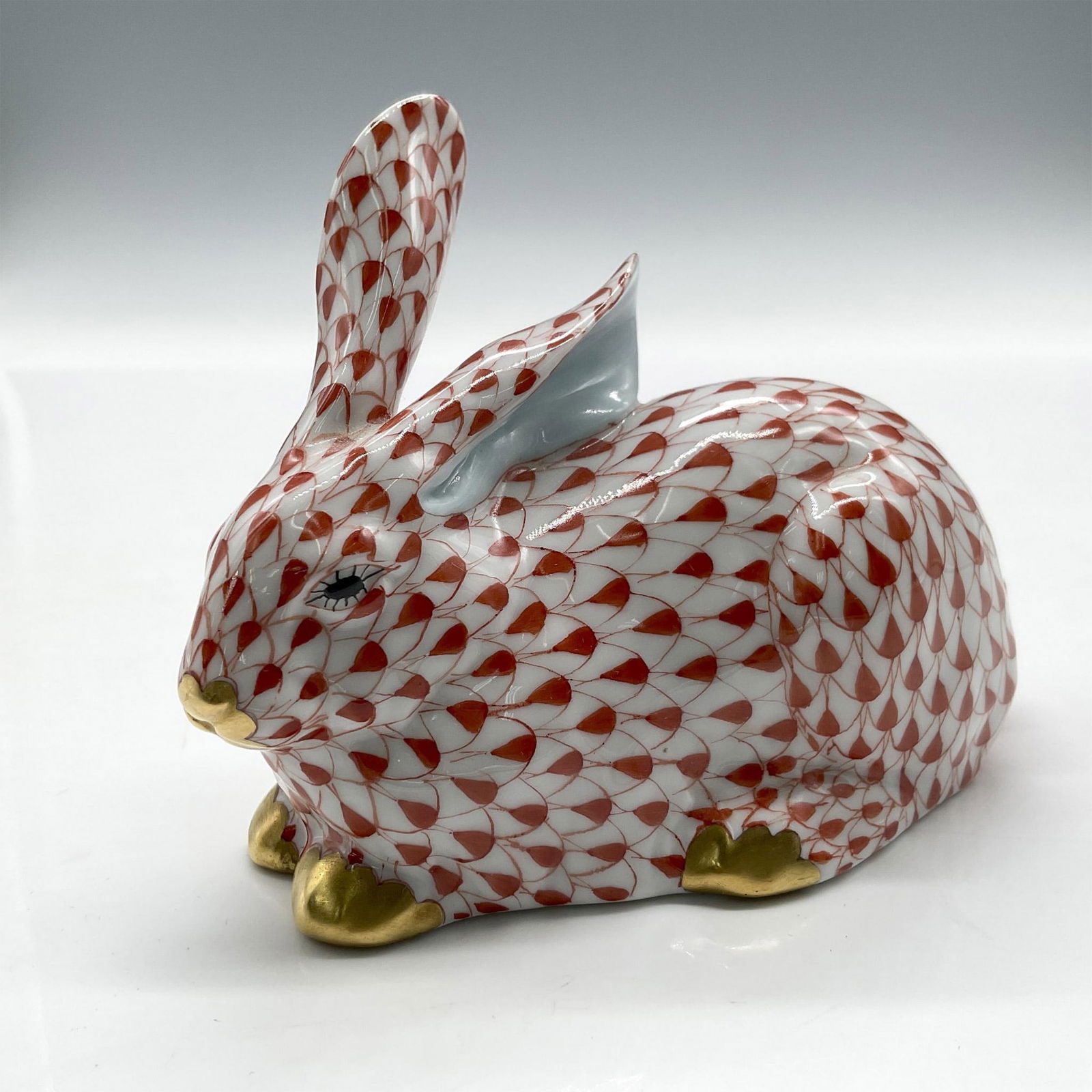 Herend Porcelain Rust Fishnet Rabbit Sitting Figurine (1 of 3)