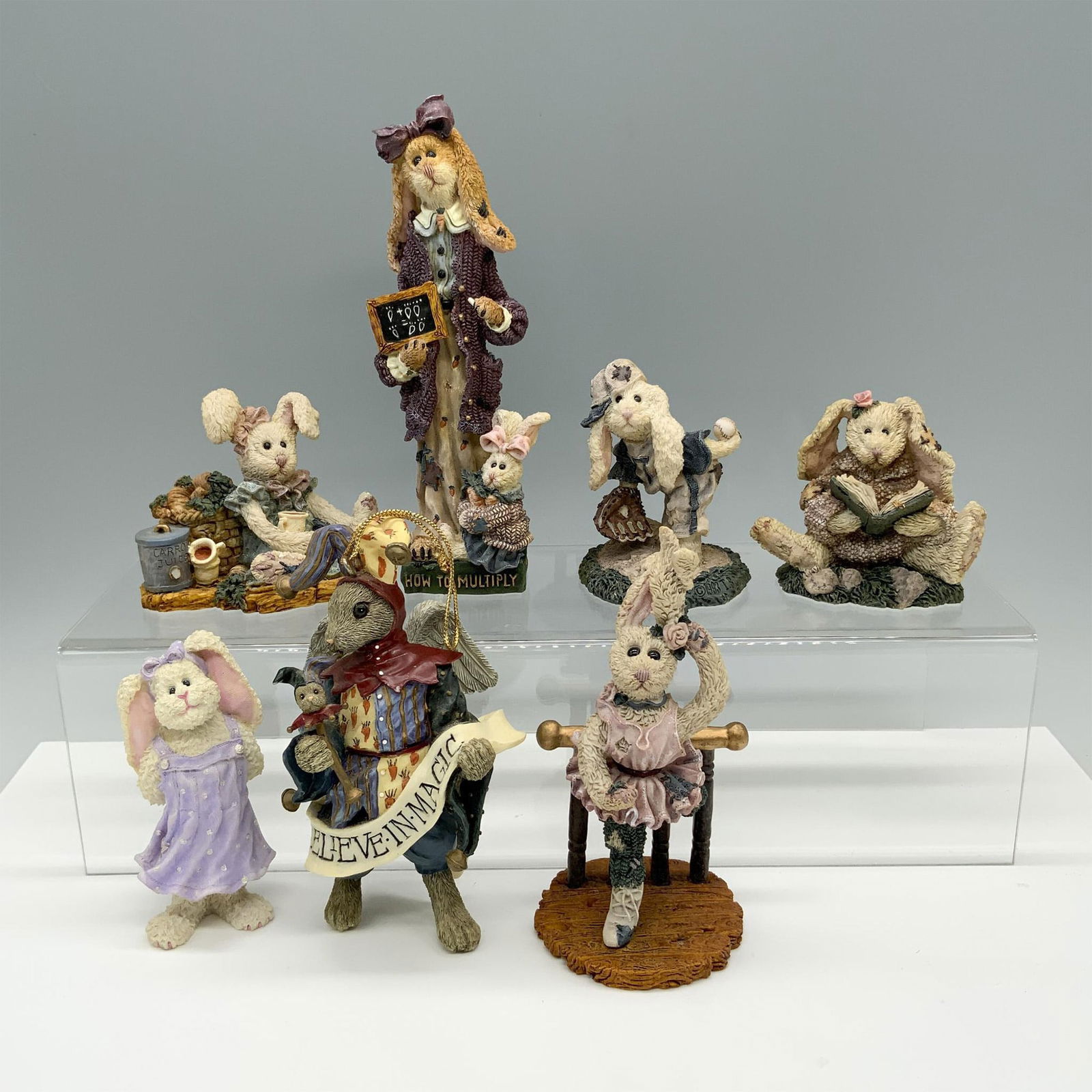 7pc Boyds Bears Rabbit Figures Set with Joanne West Ornament (1 of 5)