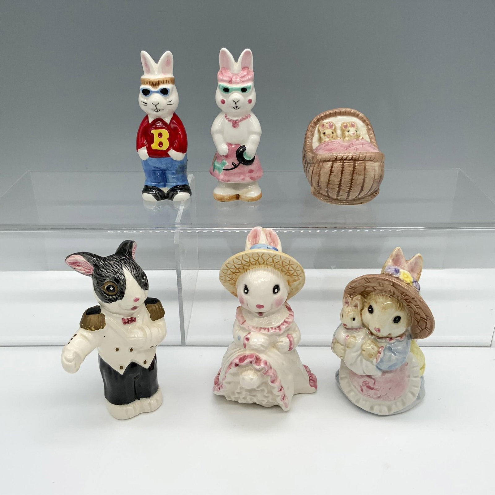 6pc Porcelain Bunny Salt and Pepper Shakers: Darling assortment of differently styled rabbits that includes a rabbit in a white suit, a rabbit in a pink and white dress, a rabbit holding a smaller bunny, a pair of Ellen Blonder rabbits with sung