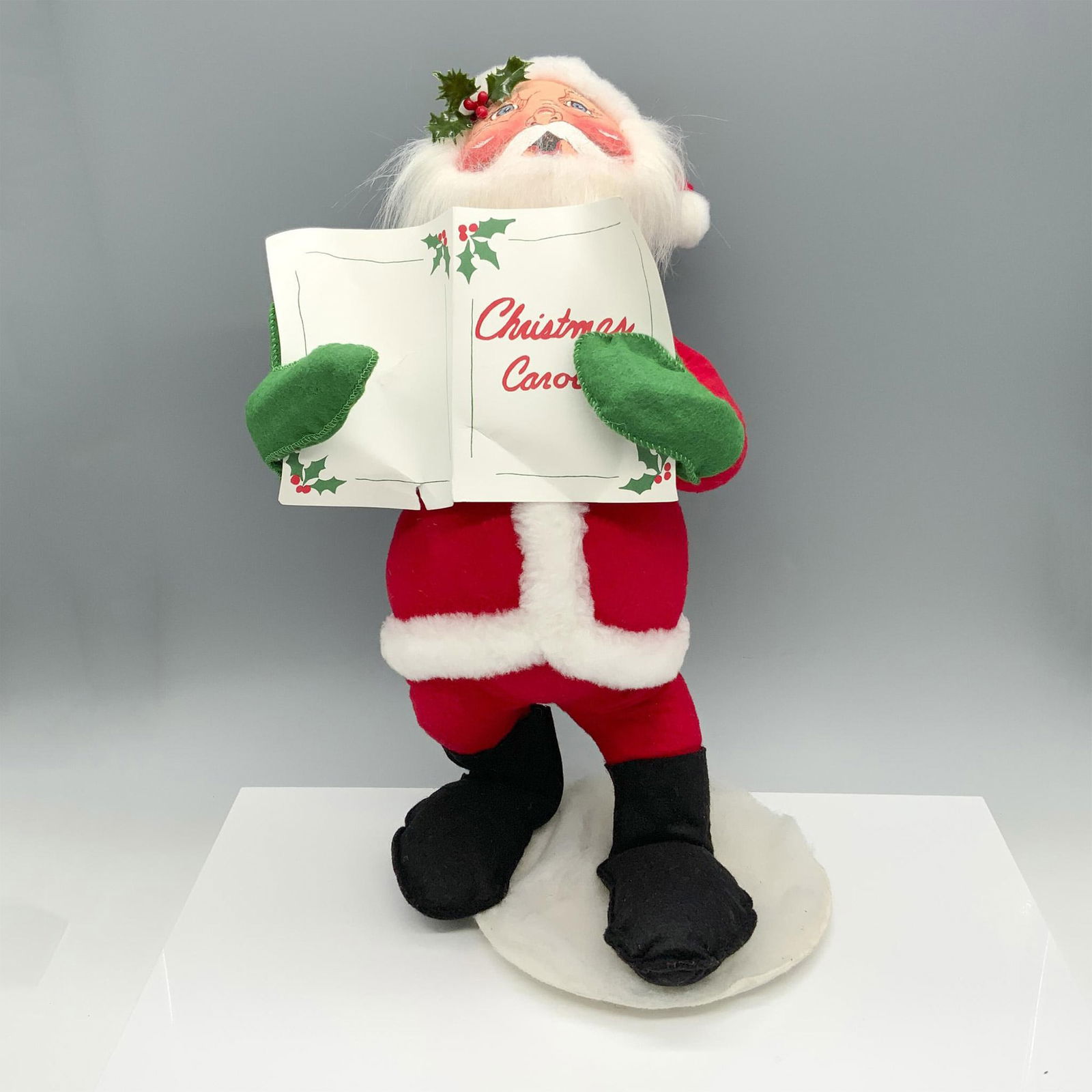 Annalee Music Caroling Wind Up Santa Doll (1 of 4)