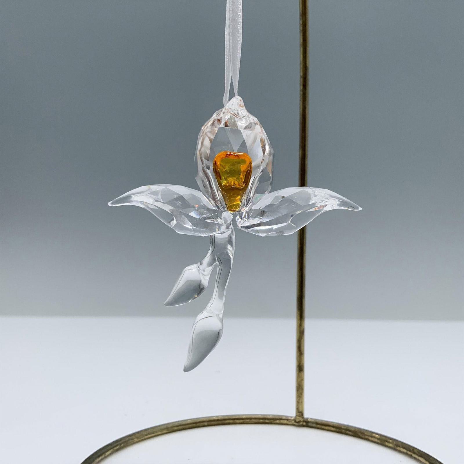Swarovski Crystal 2018 Gift African Orchid Ornament (1 of 6)
