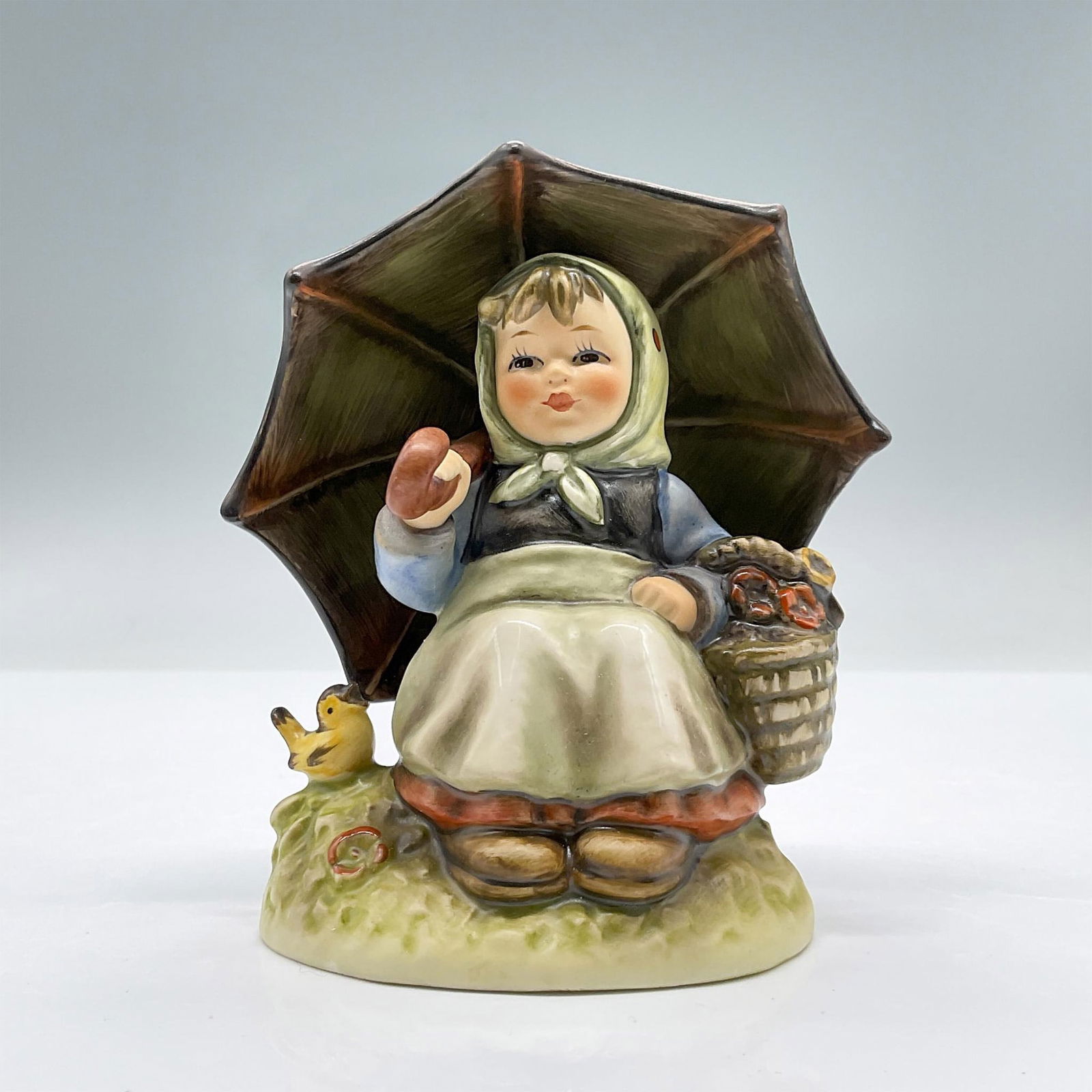 Goebel Hummel Porcelain Figurine, Smiling Through (1 of 3)