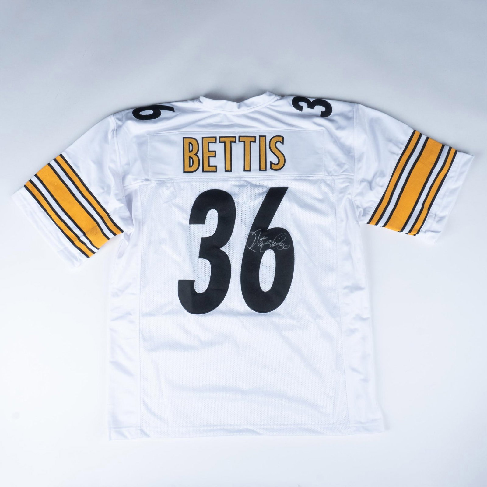 Jerome The Bus Bettis Signed Pittsburgh Jersey w/COA (1 of 4)