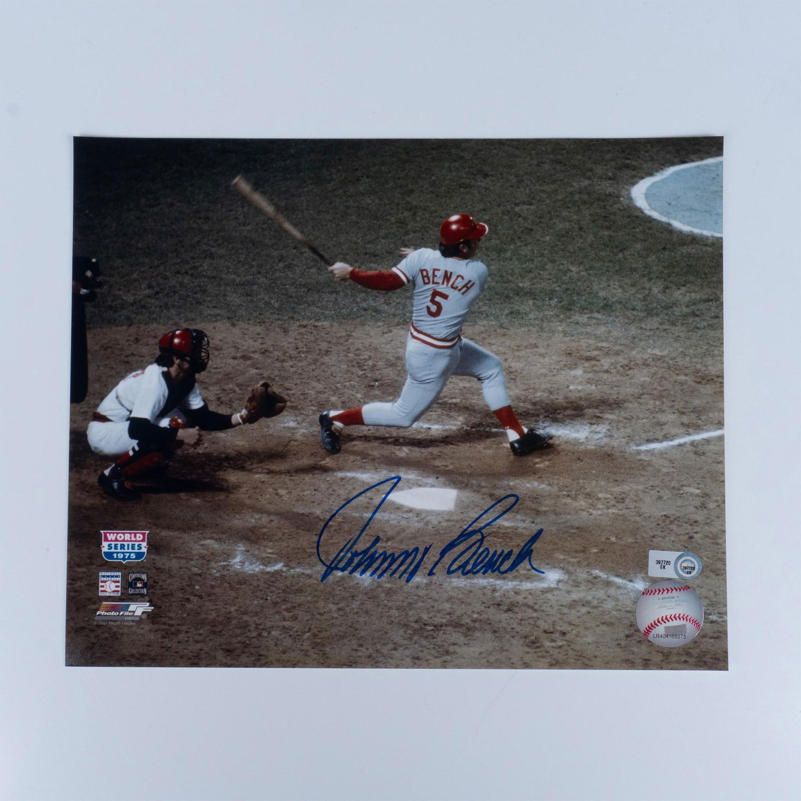 Johnny Bench Autograph Cincinnati Reds Photo (1 of 3)