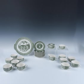 28pc Royal USA Coffee Service, The Old Curiosity Shop