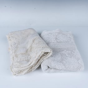 2pc Vintage Lace and Crochet Tablecloths