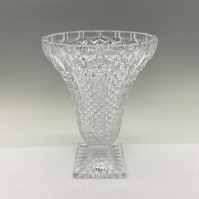 Ebeling & Reuss Crystal Flower Vase