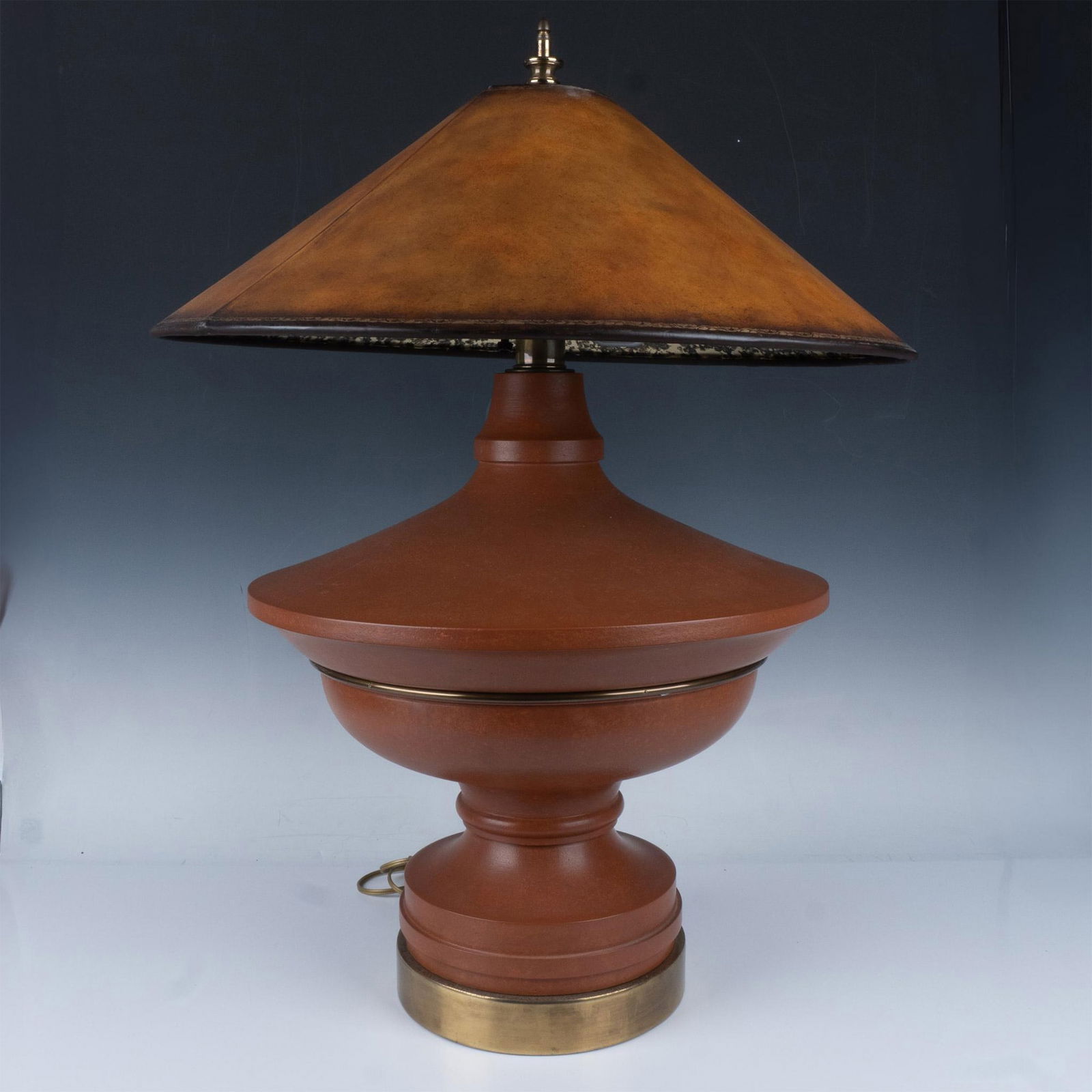 Modernist Asian Pagoda Styled Table Lamp (1 of 4)