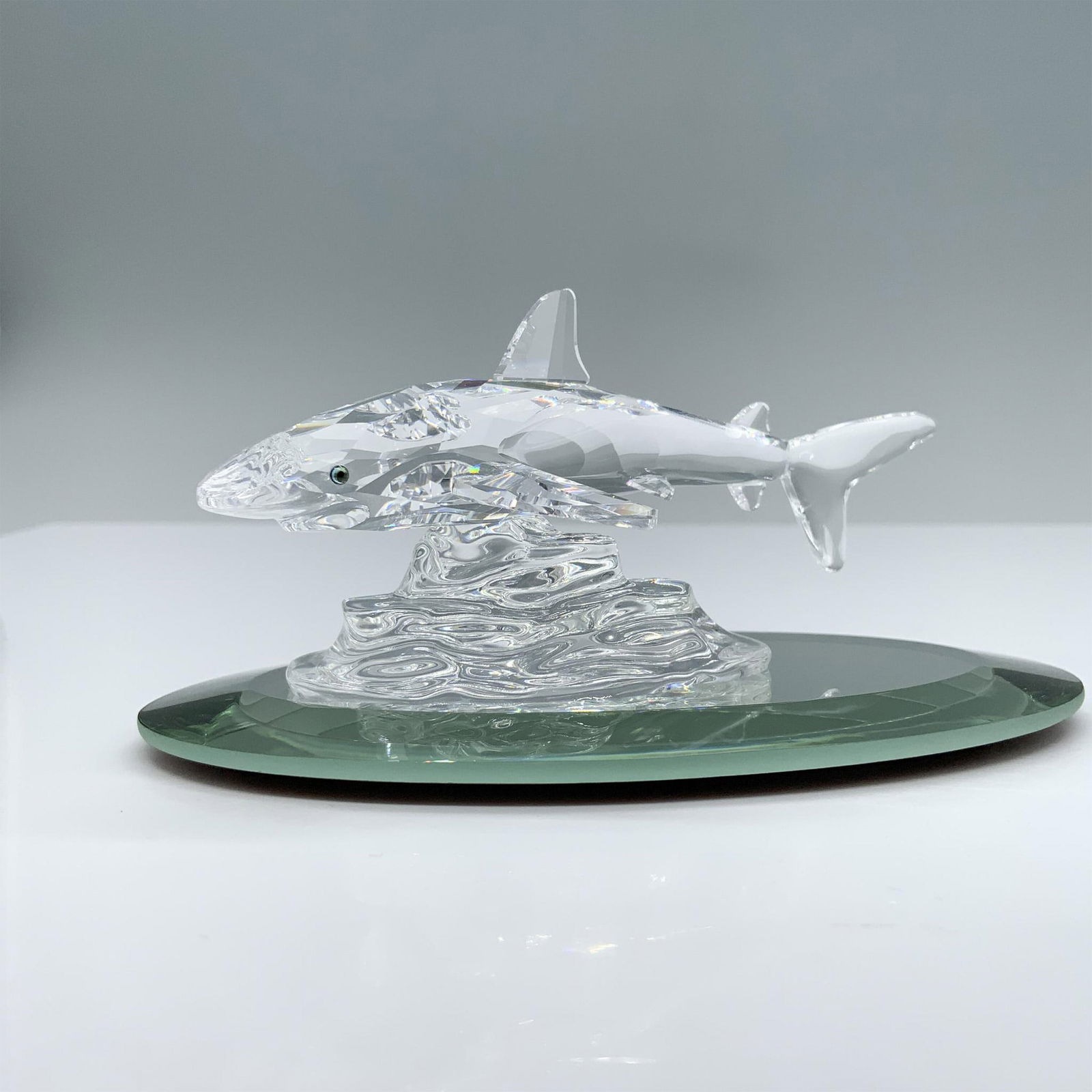 Swarovski Crystal Figurine, Baby Shark (1 of 7)