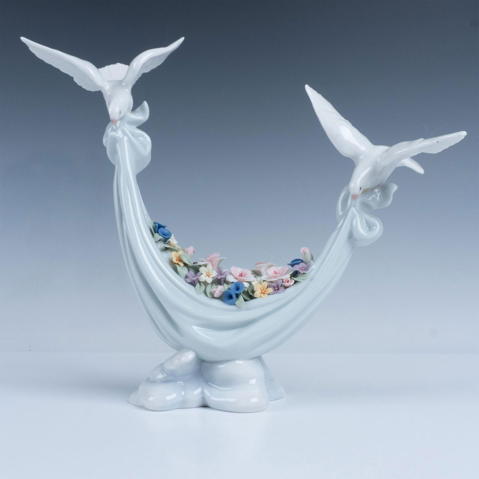 Lladro Porcelain Figurine, Petals of Peace (1 of 5)