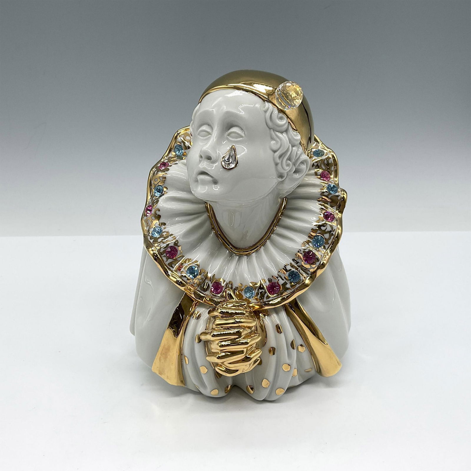 RG Oggetti & Capodimonte Bust, Pierrot Clasped Hands (1 of 4)