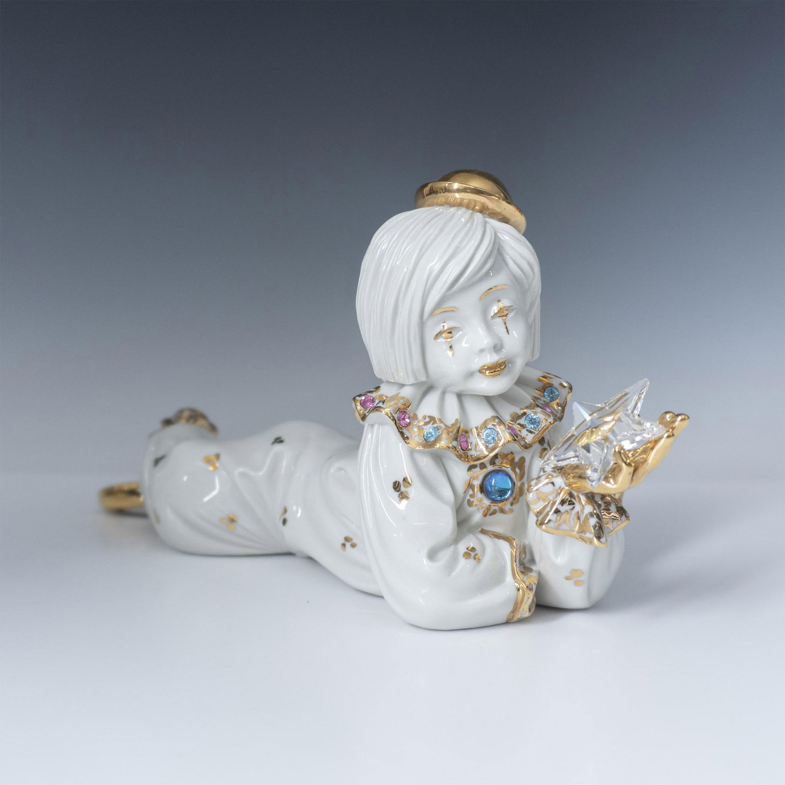 RG Oggetti & Capodimonte Porcelain Figurine, Clown w/Star (1 of 7)