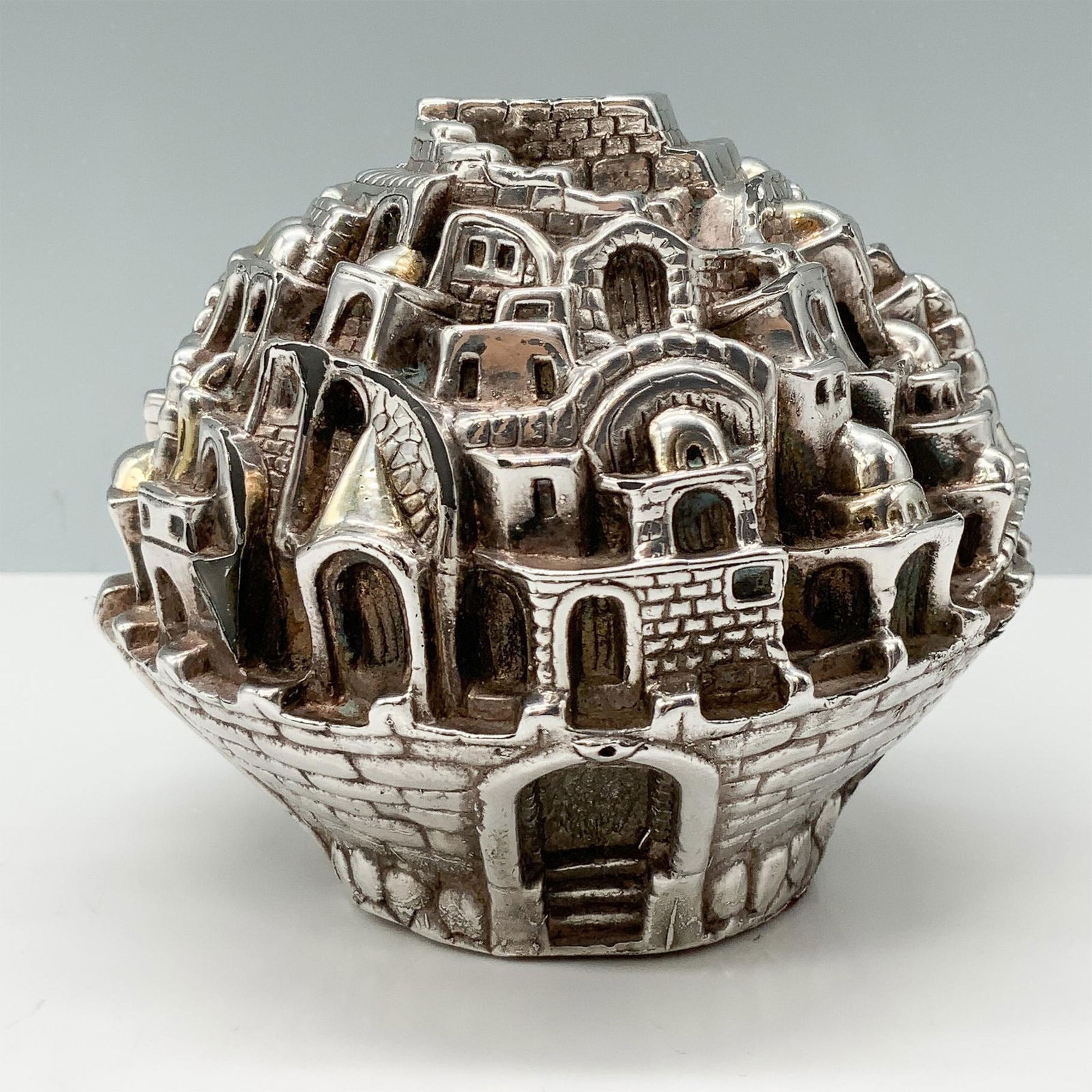 Sam Philipe Judaica Sterling Silver Paperweight, Jerusalem (1 of 4)