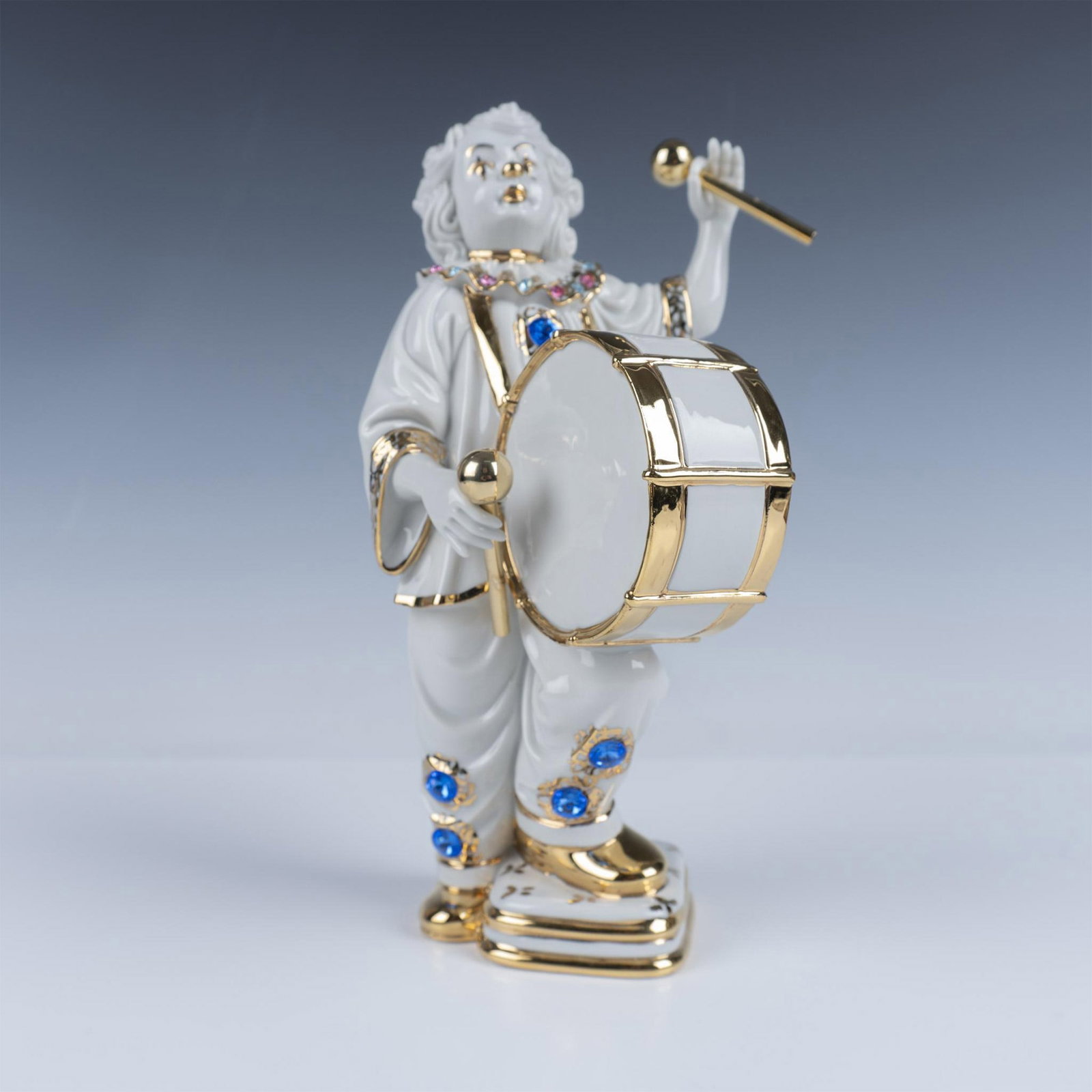 RG Oggetti & Capodimonte Figurine, Clown with Drum (1 of 9)