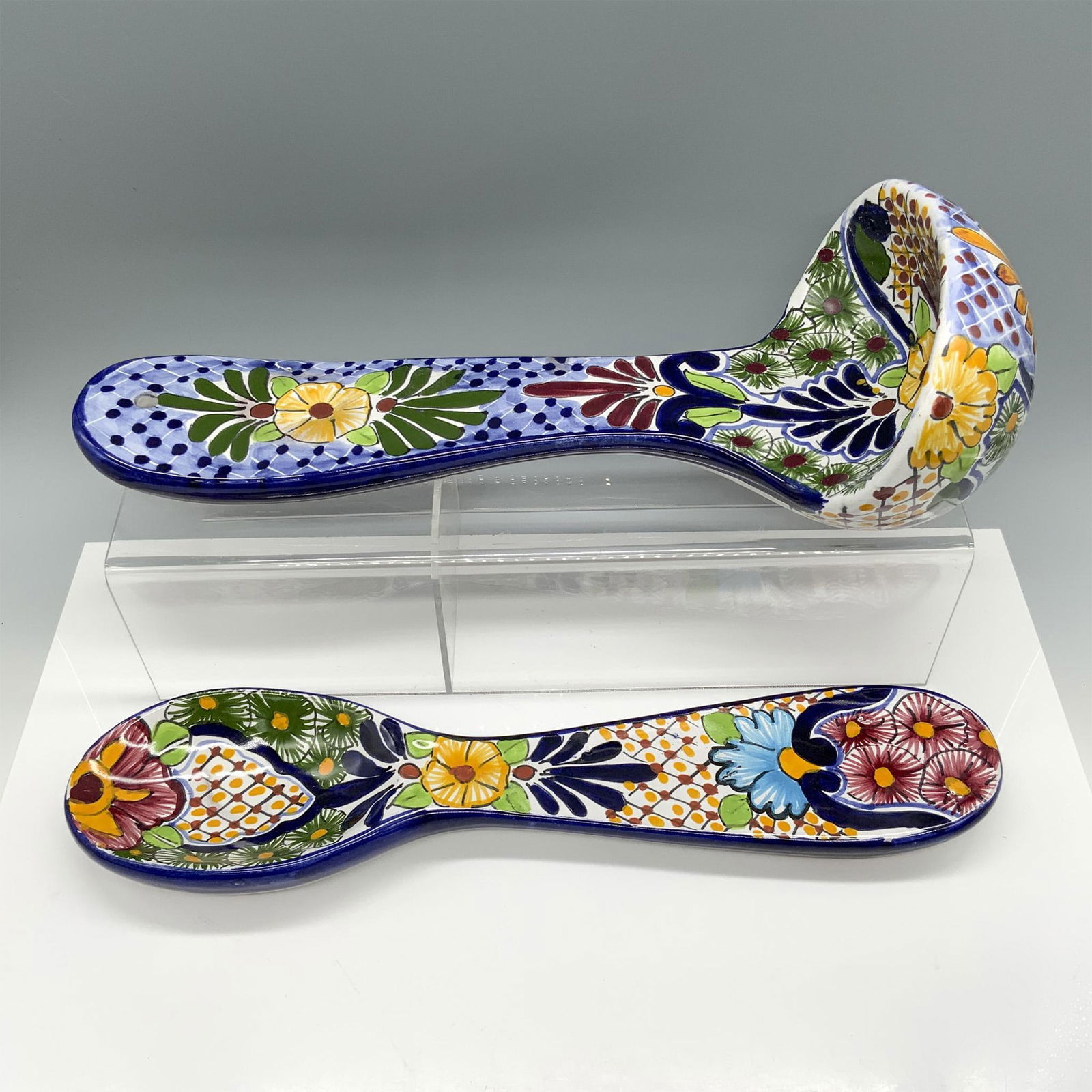 Pair of Castillo Pottery Set (1 of 3)