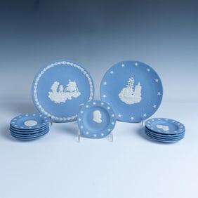 14pc Wedgwood Pale Blue Jasperware Plates, Independence