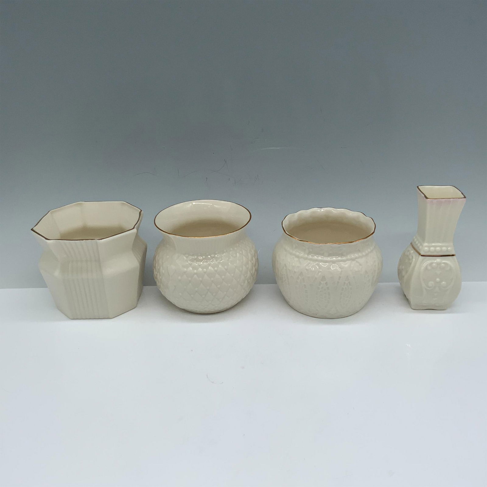 4pc Vintage Belleek Porcelain Mini Bowl and Vase Set (1 of 5)