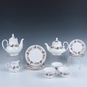 15pc Royal Doulton Tea/Coffee Service Set, Ravenna
