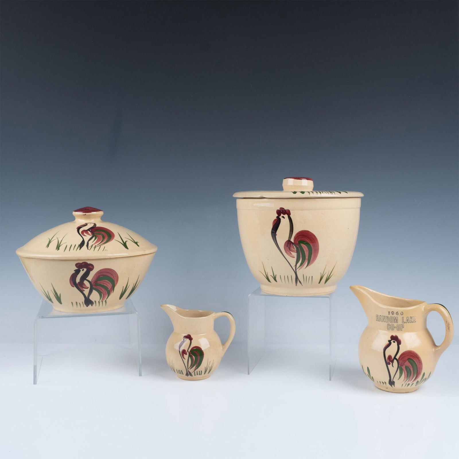 4pc Watt Pottery Rooster Covered Bowls + Pitchers (1 of 12)